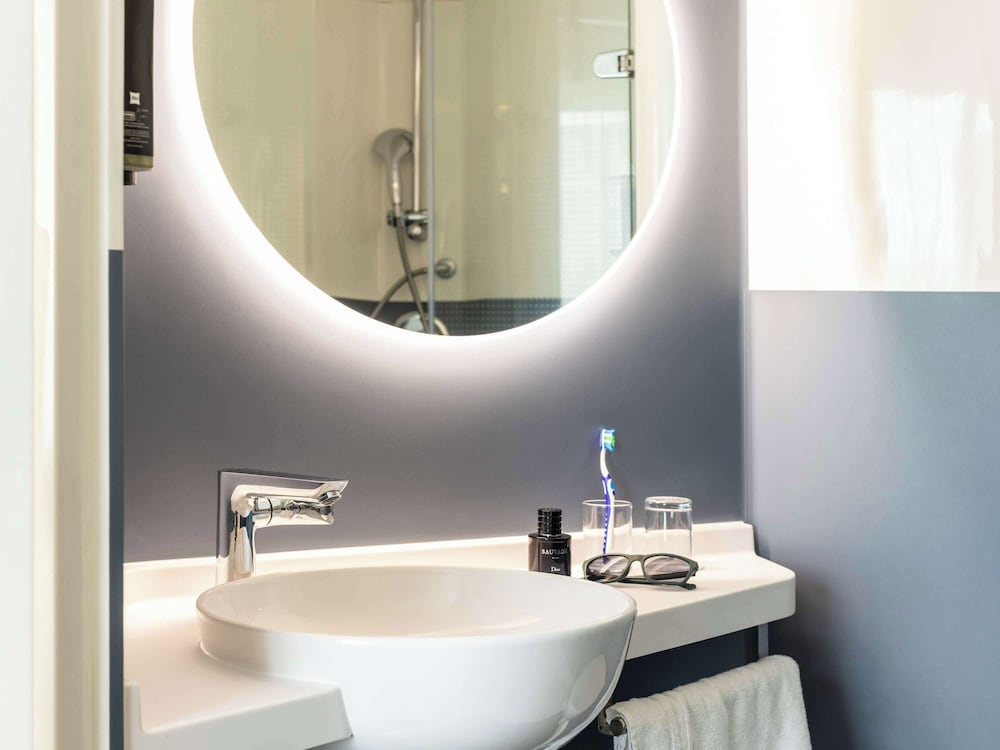 Фото Ibis Bristol Temple Meads Quay