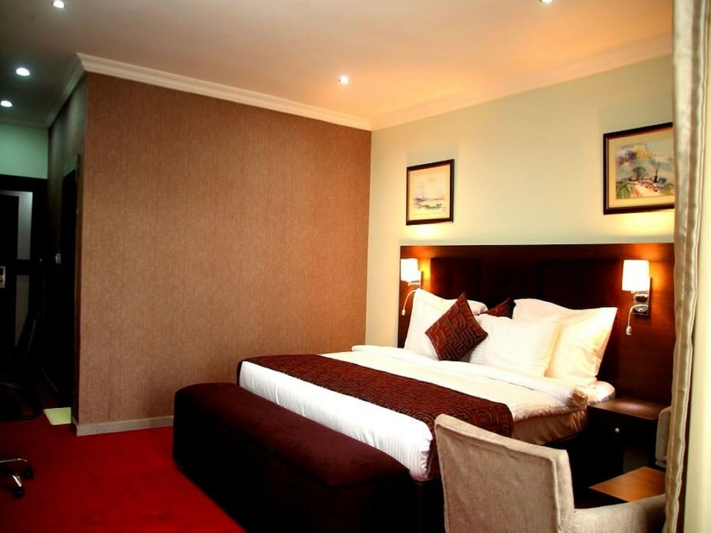 Фото Best Western Plus Elomaz Hotel