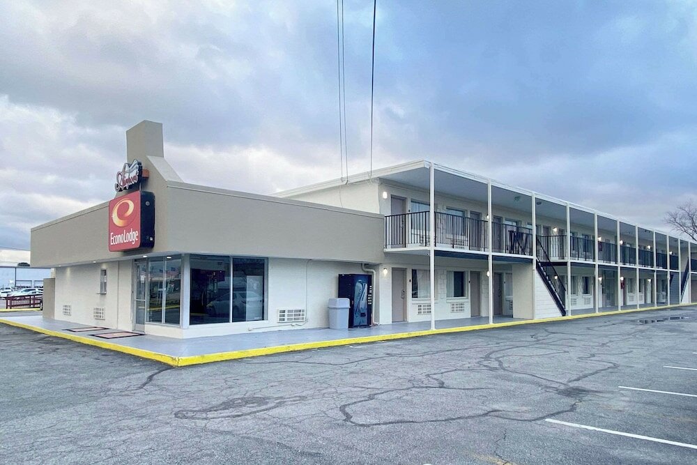 Фото Econo Lodge Airport