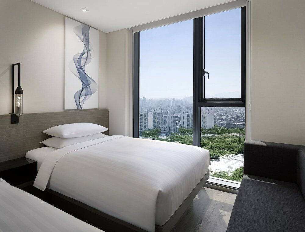 Фото Fairfield by Marriott Seoul