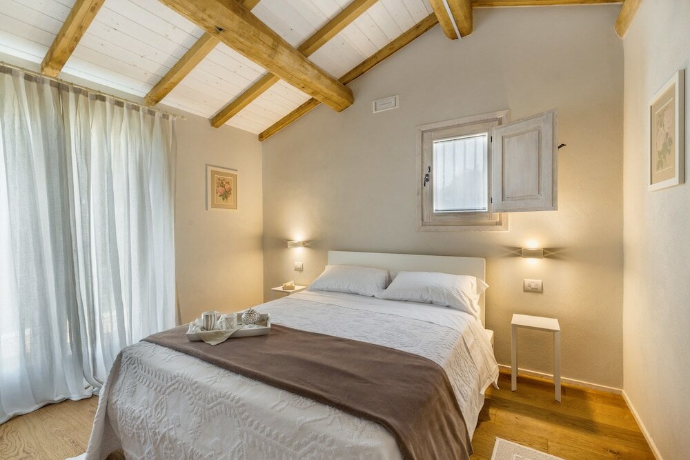 Фото Tenuta Petra Bianca