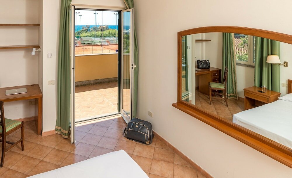 Фото Hotel Baia Del Sole