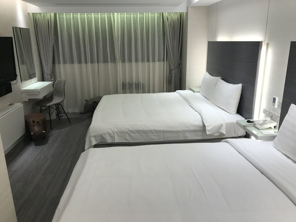 Фото Golden Garden Hotel