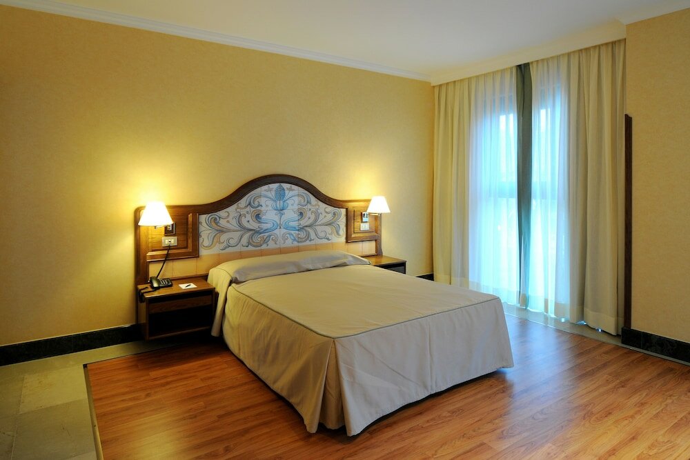 Фото Hotel Julia Madrid