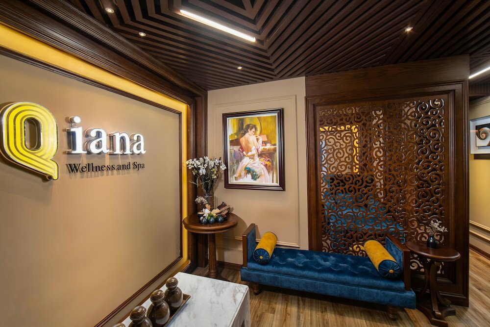 Фото The Q Hotel Hanoi