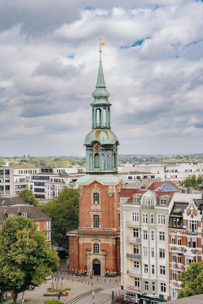 Фото Reichshof Hotel Hamburg