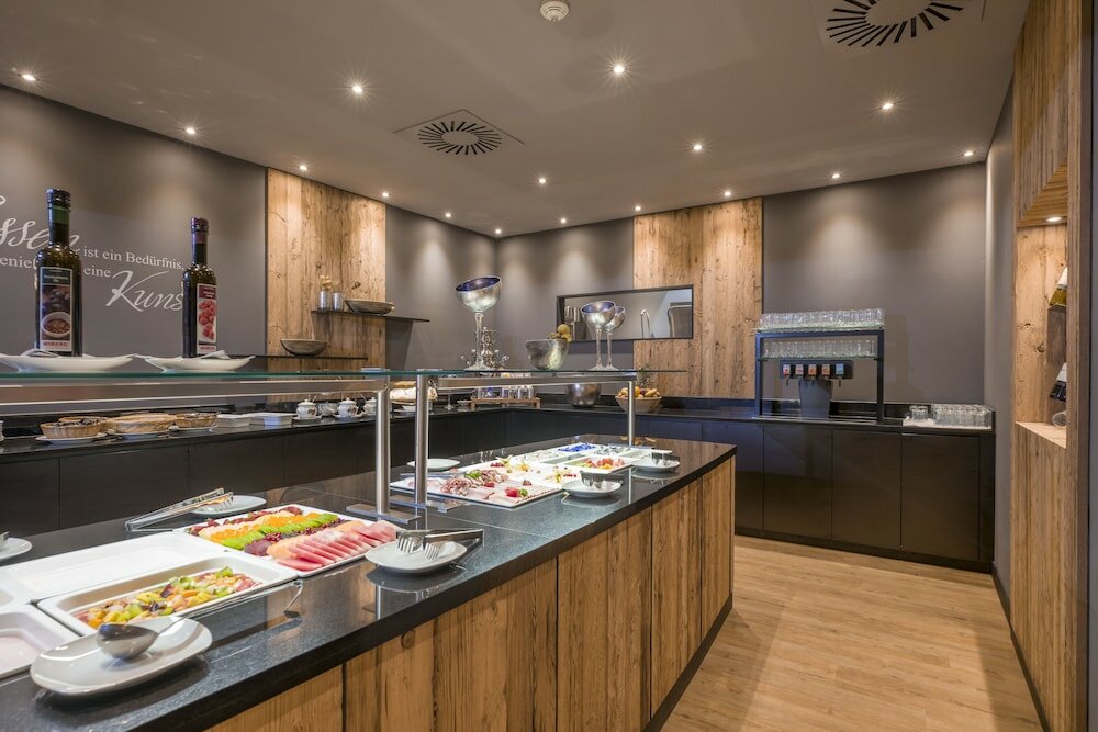 Фото Hotel Gasthof Brucke