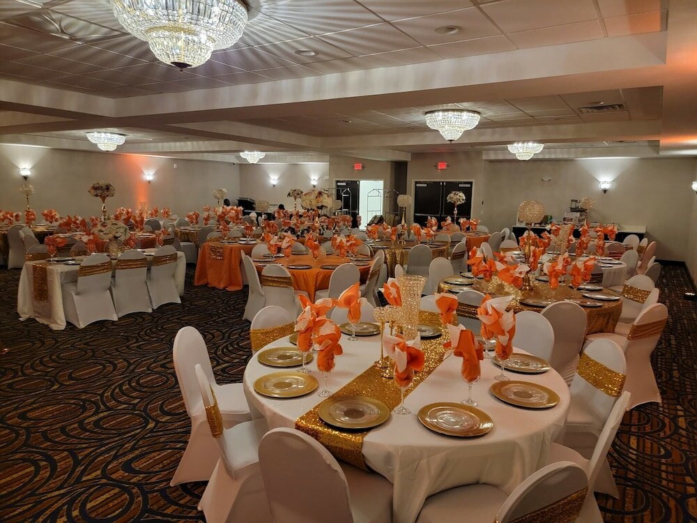 Фото Days Inn and Suites by Wyndham Oxford