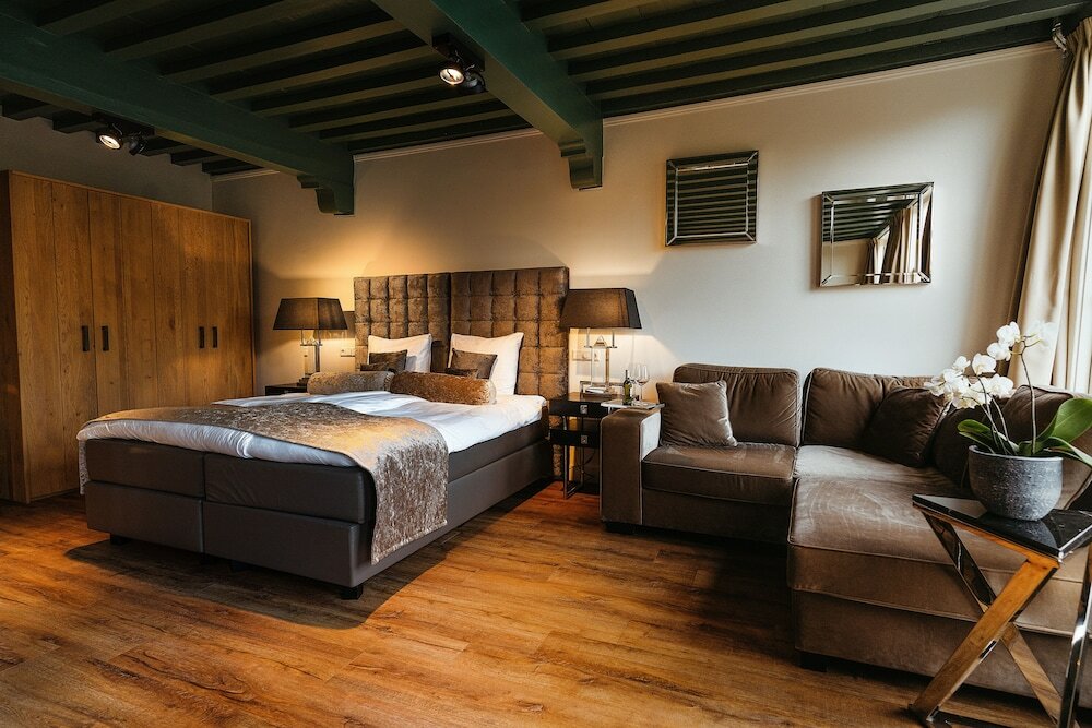 Фото Steenhof Suites