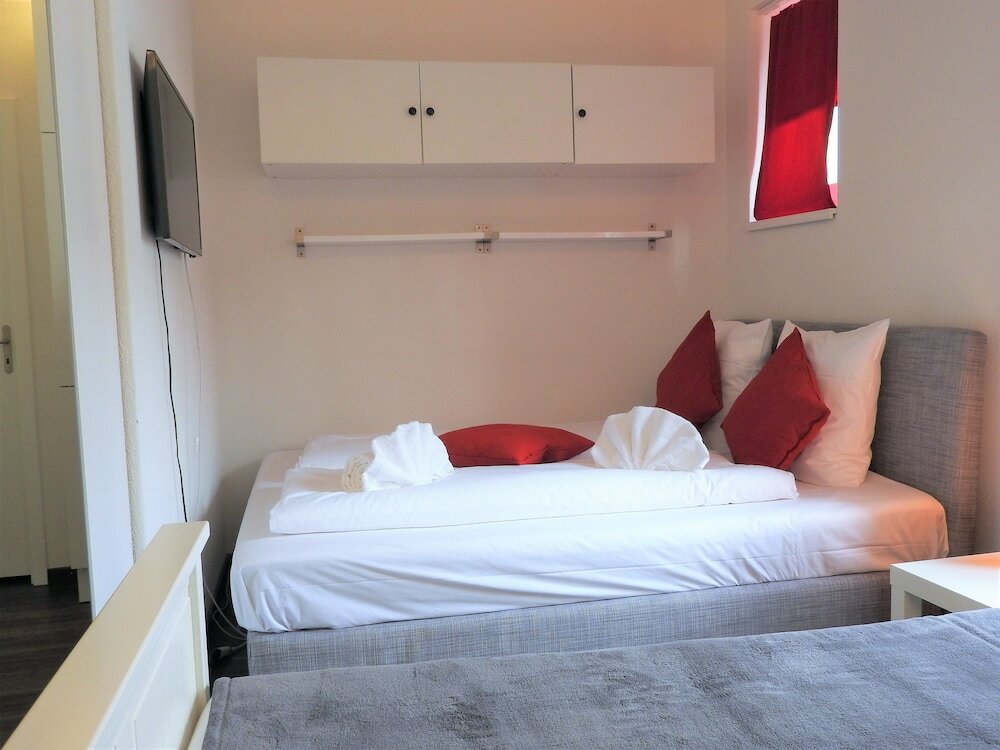 Фото Inside Five City Apartments