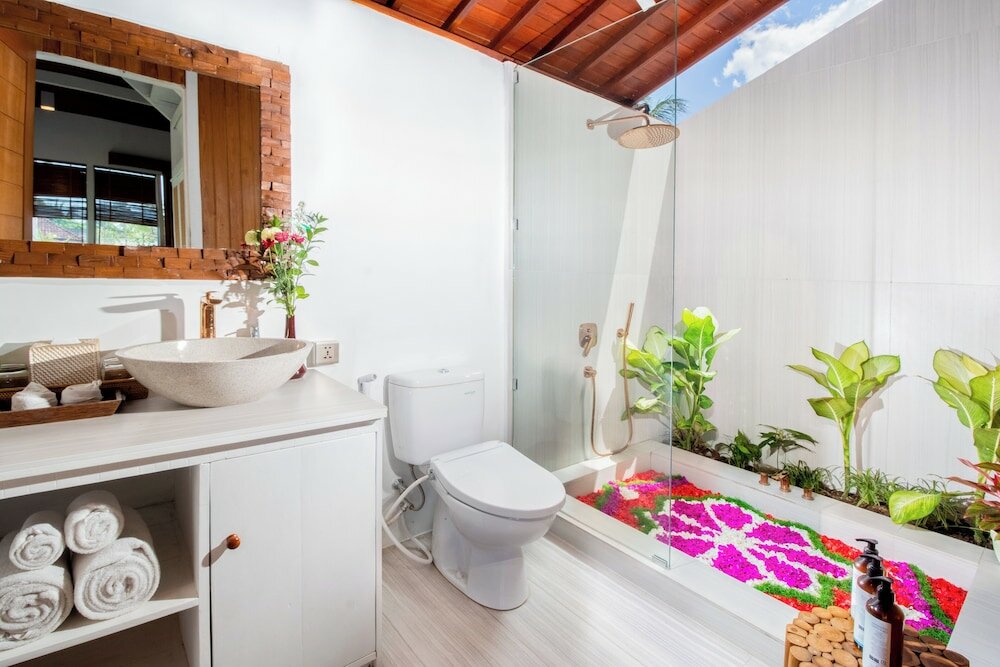 Фото Canvas Escape Resort