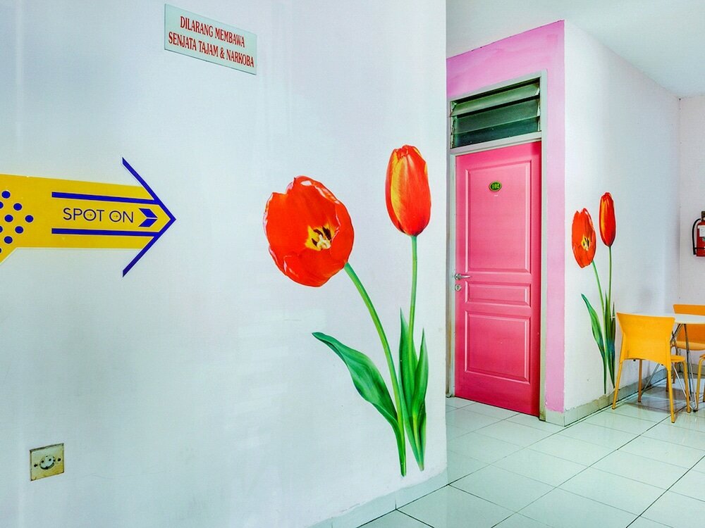 Фото Spot On 2214 Wisma Jampea