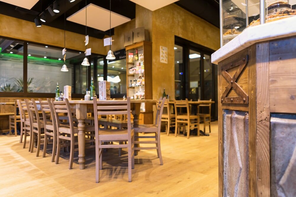 Фото Hotel Continental Lausanne