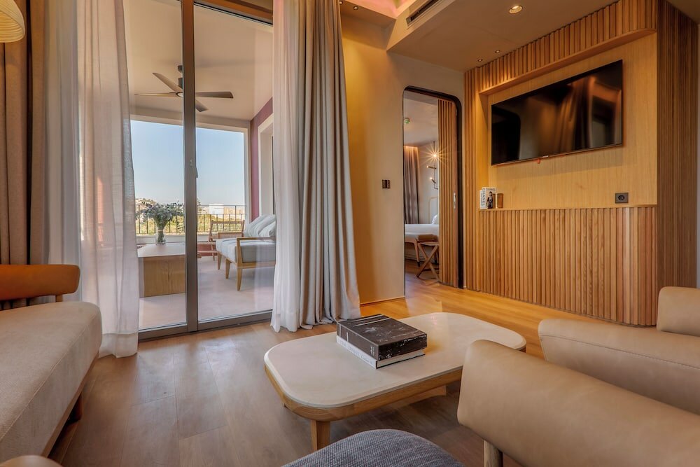 Фото Only You Hotel Malaga