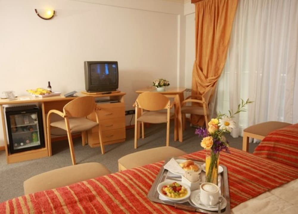 Фото Hotel Ayres del Nahuel