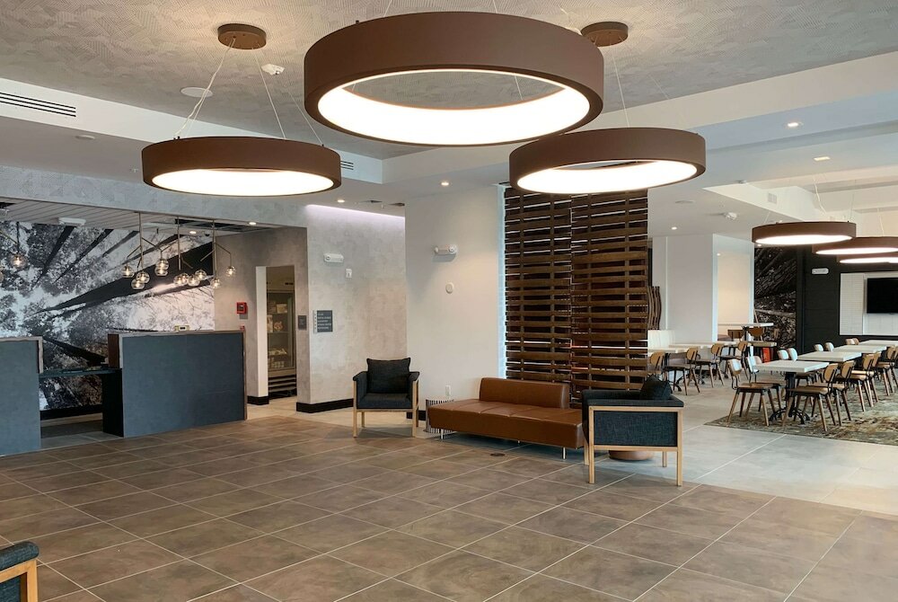 Фото La Quinta Inn & Suites Santa Rosa Sonoma