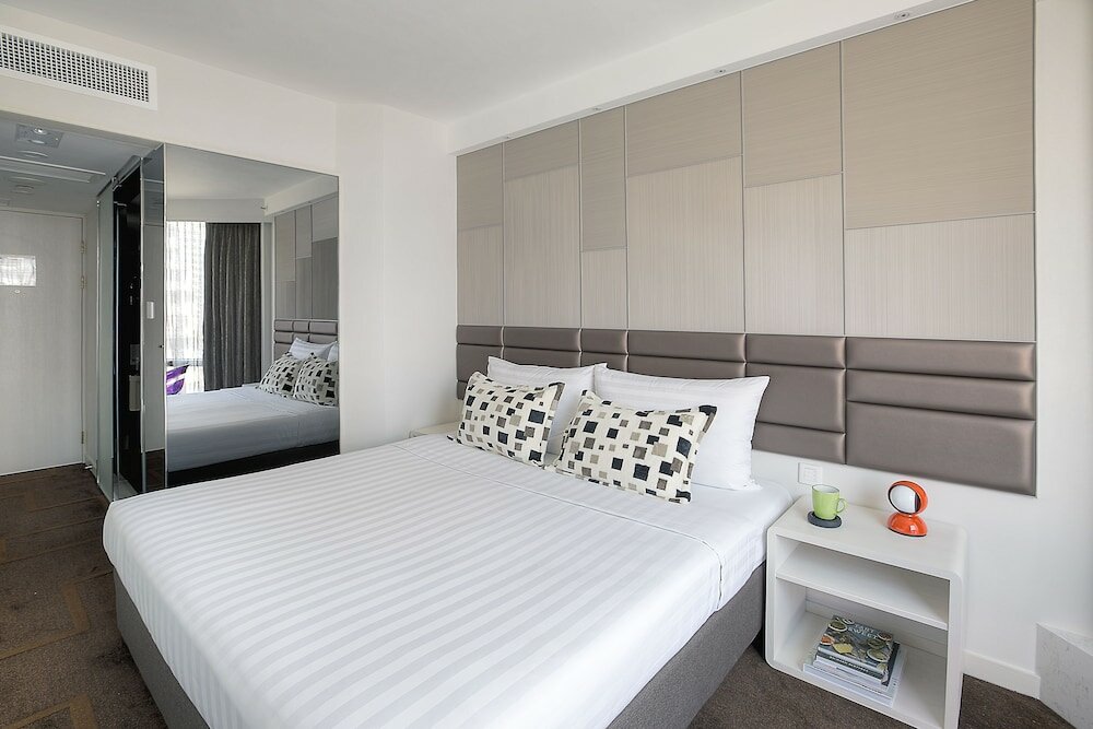 Фото Stanford Hotel