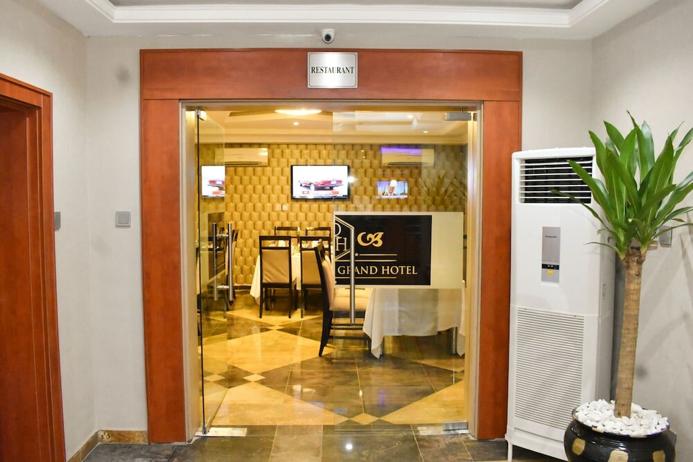 Фото Qualibest Grand Hotels