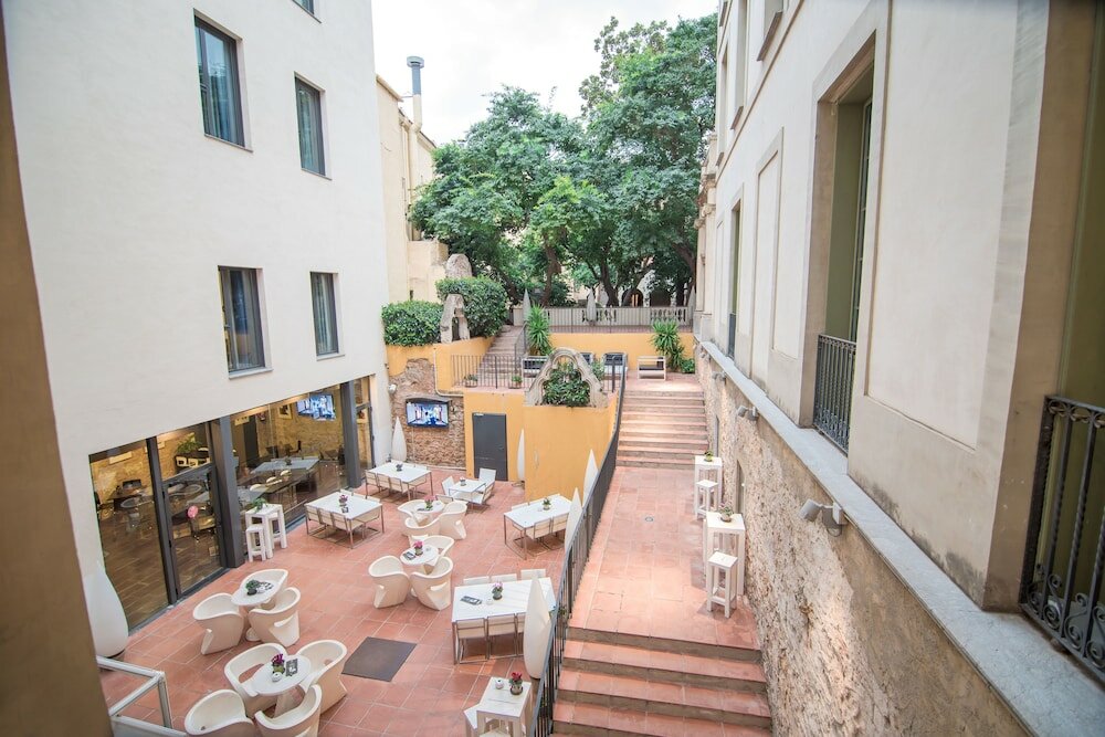 Фото Petit Palace Boquería Garden