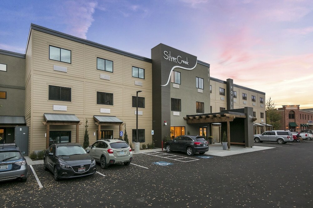 Фото Silver Creek Hotel
