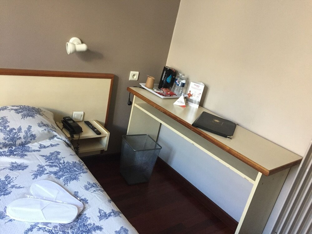 Фото Hotel Du Sud Vieux Port 