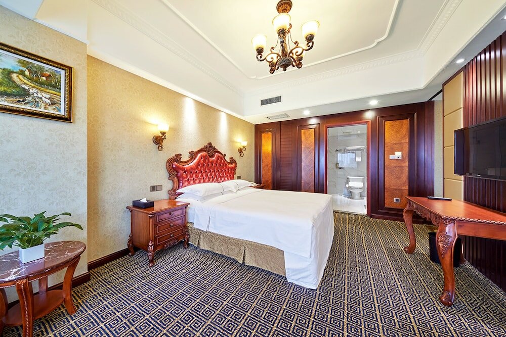 Фото Grand Regency Hotel Qingdao