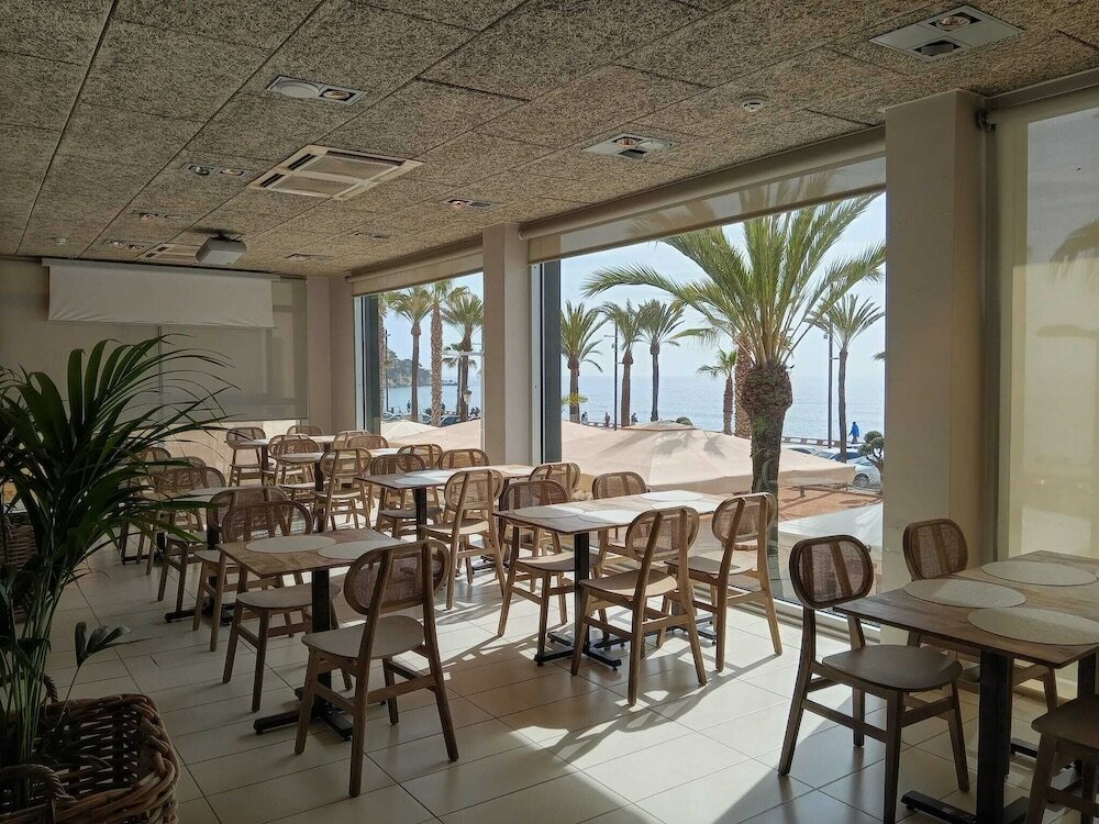 Фото Hotel URH Excelsior