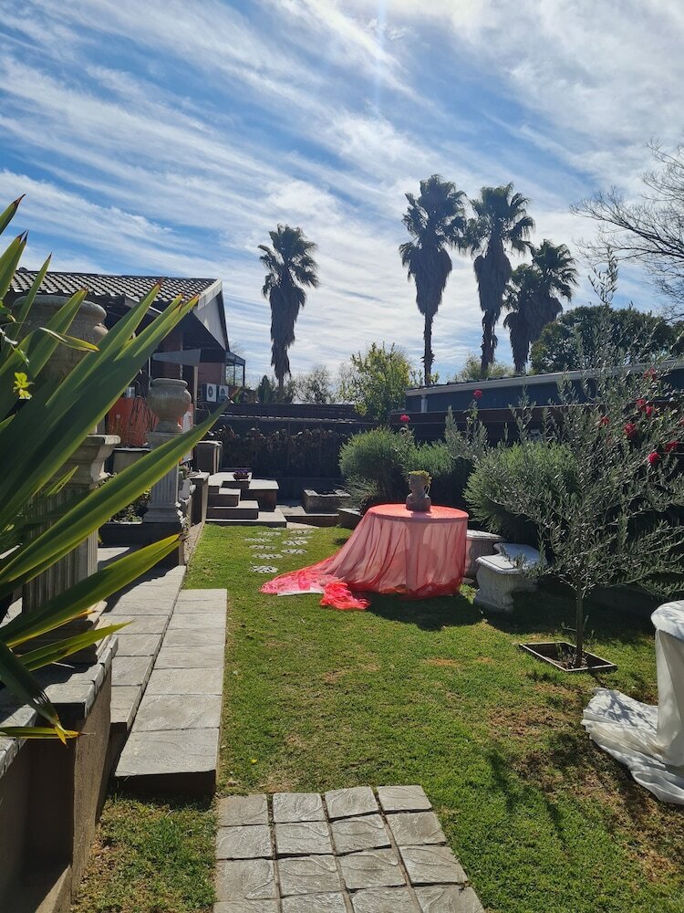 Фото Dara Guest House