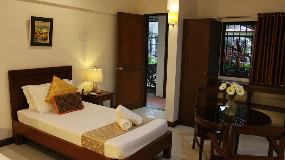 Фото Ronamar Apartelle