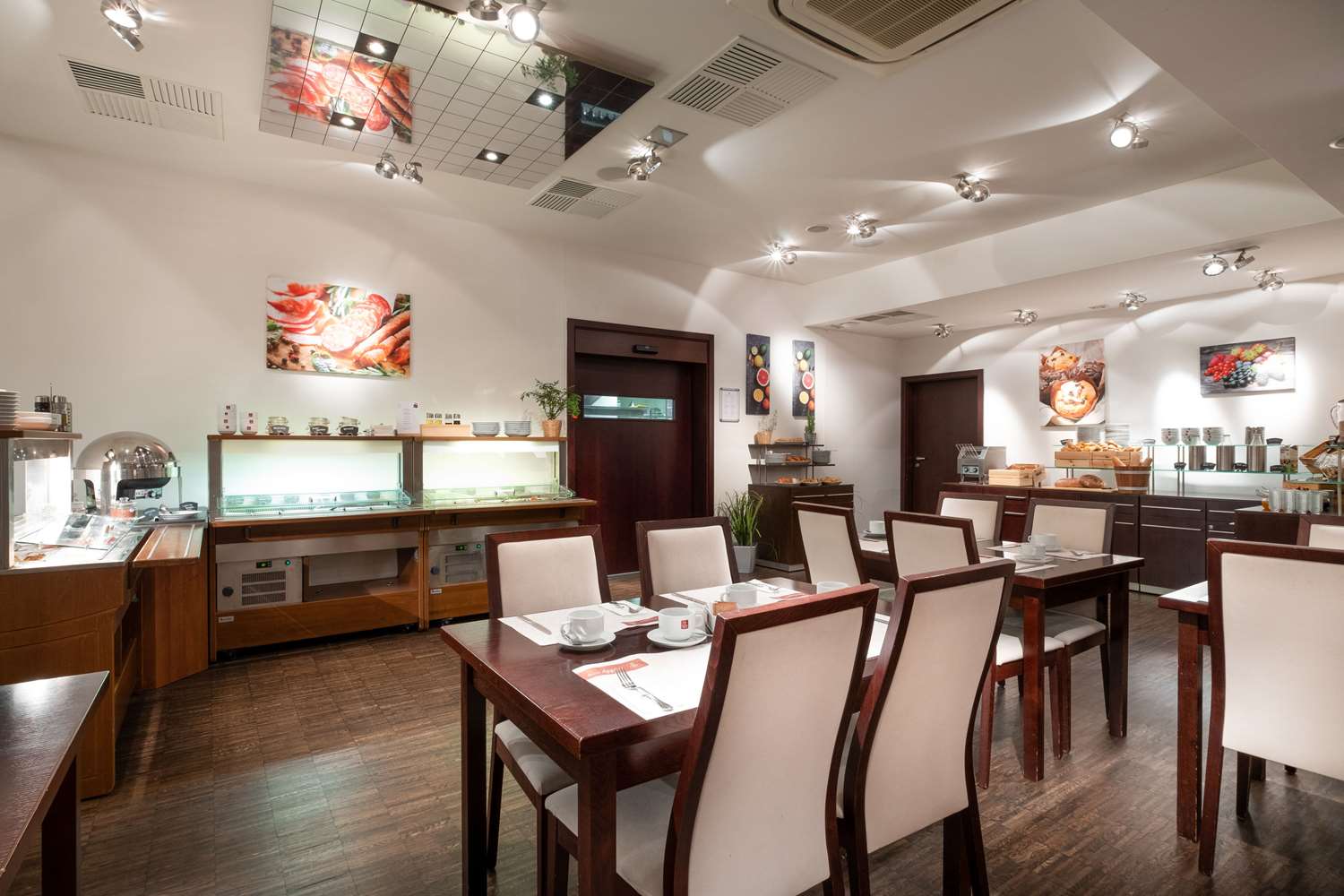 Фото Clarion Hotel Prague City