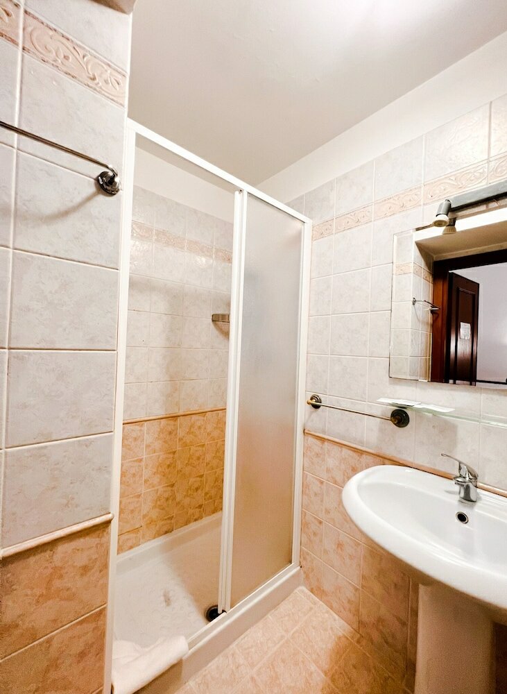 Фото Alius Hotel