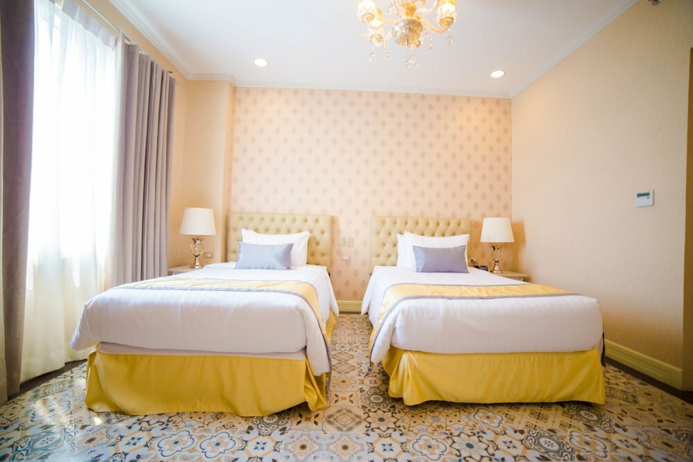 Фото Rizal Park Hotel