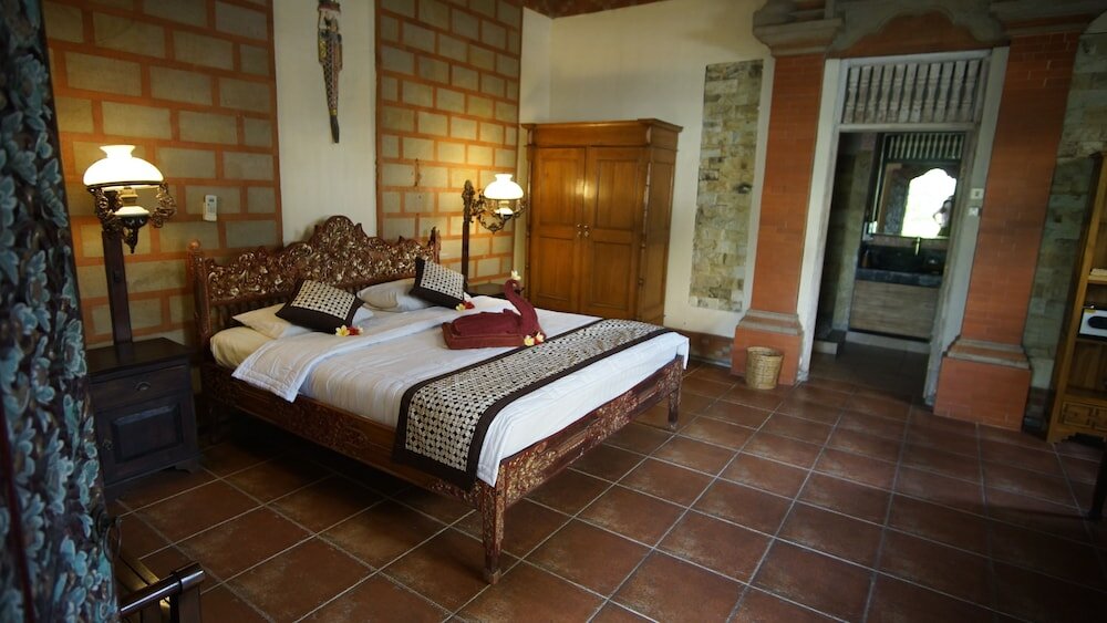 Фото Okawati Hotel