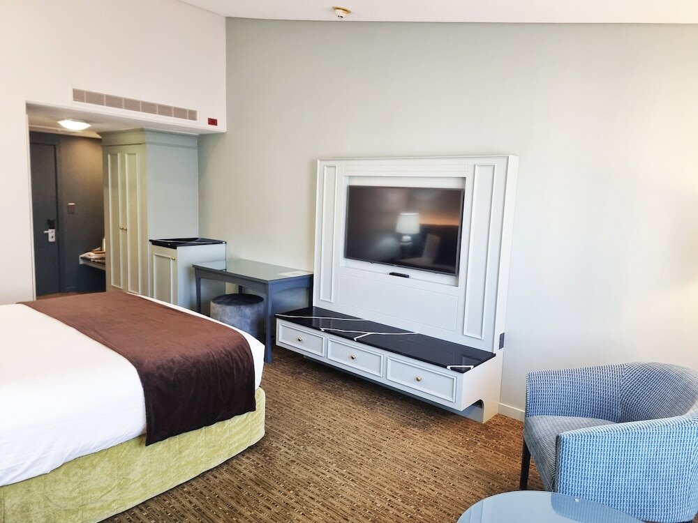 Фото Millennium Hotel Queenstown