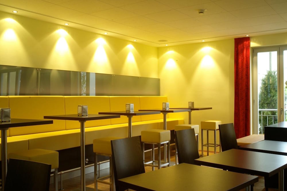 Фото Hotel Central Regensburg