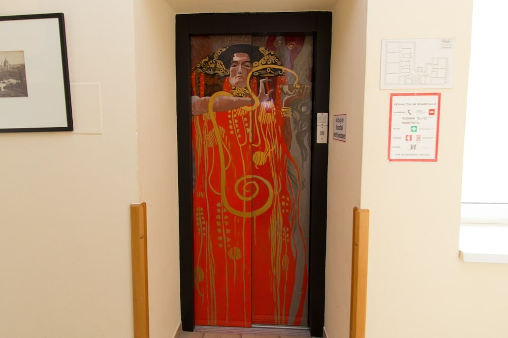 Фото Hotel & Apartments Klimt