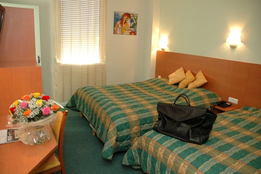 Фото Comfort Hotel Cecil Metz Gare