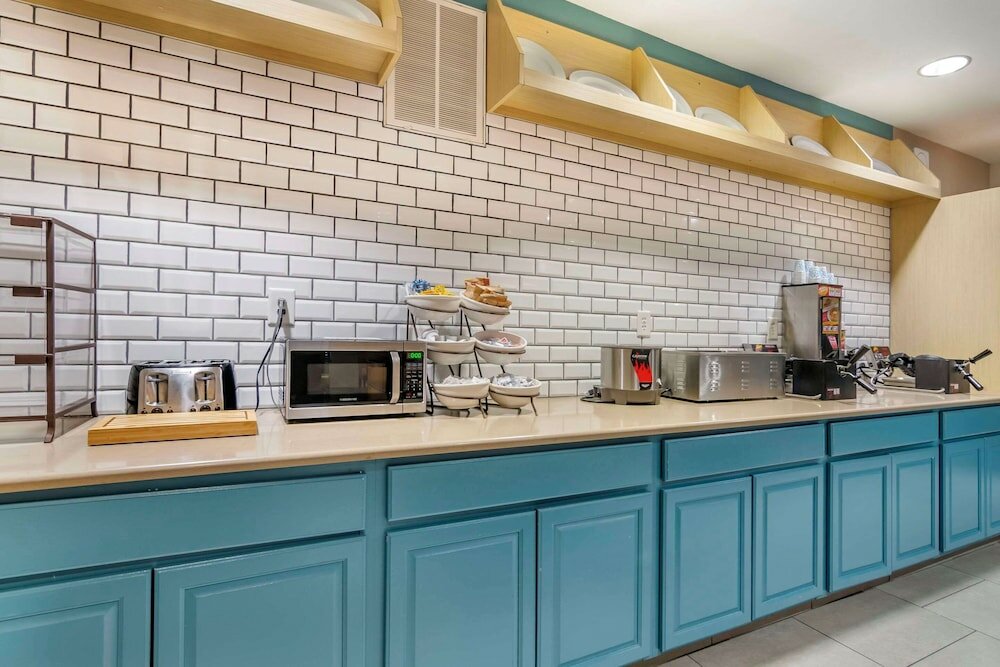 Фото Country Inn & Suites by Radisson, Columbia, Mo