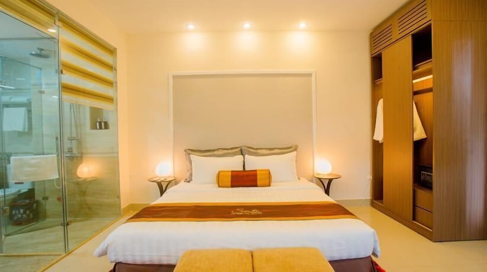 Фото Smile Hotel