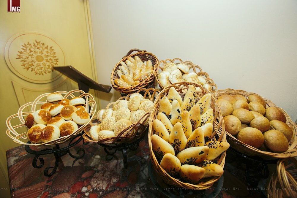 Фото Intourist Palace Hotel & SPA