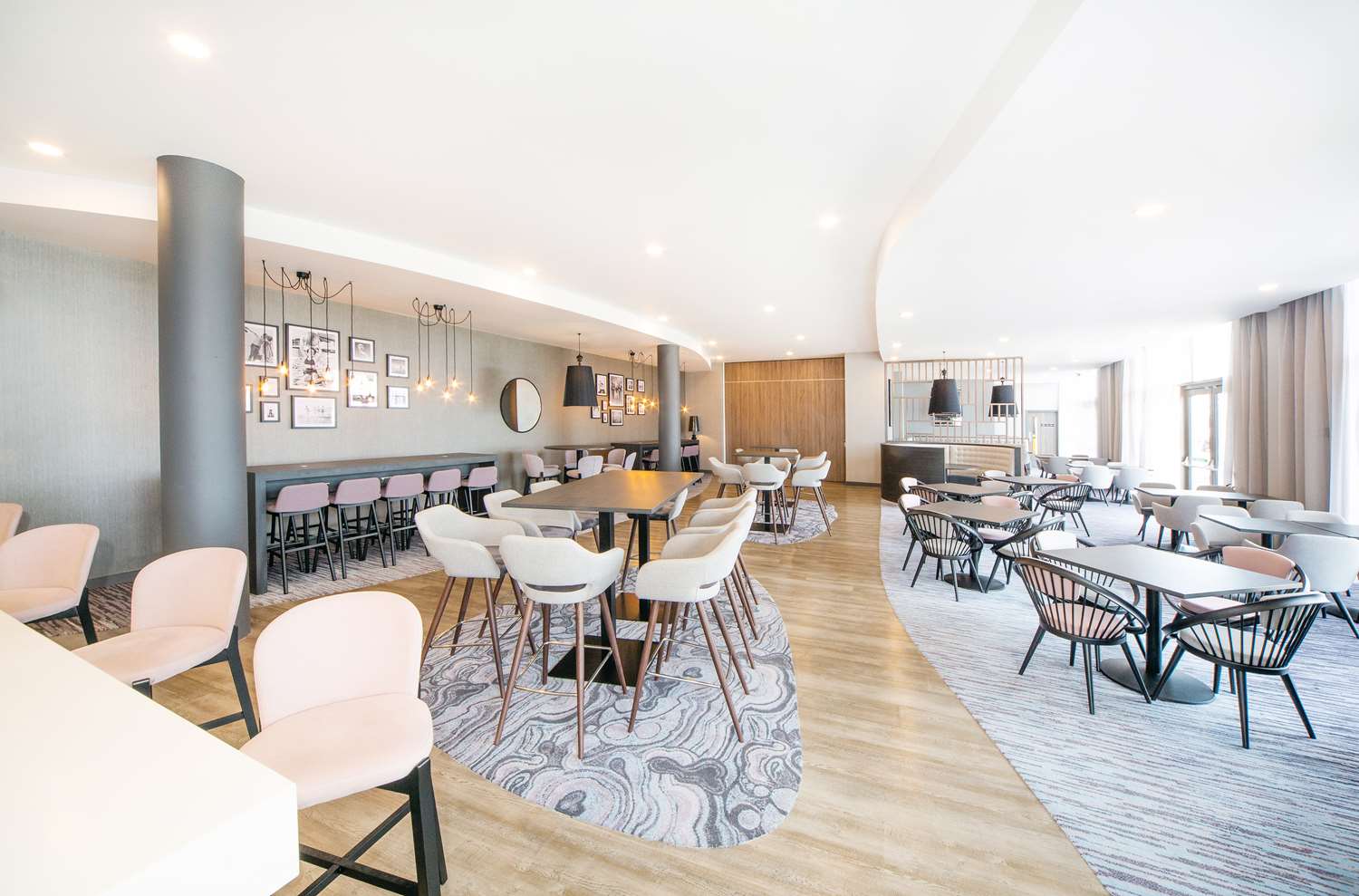 Фото Hampton by Hilton Blackpool