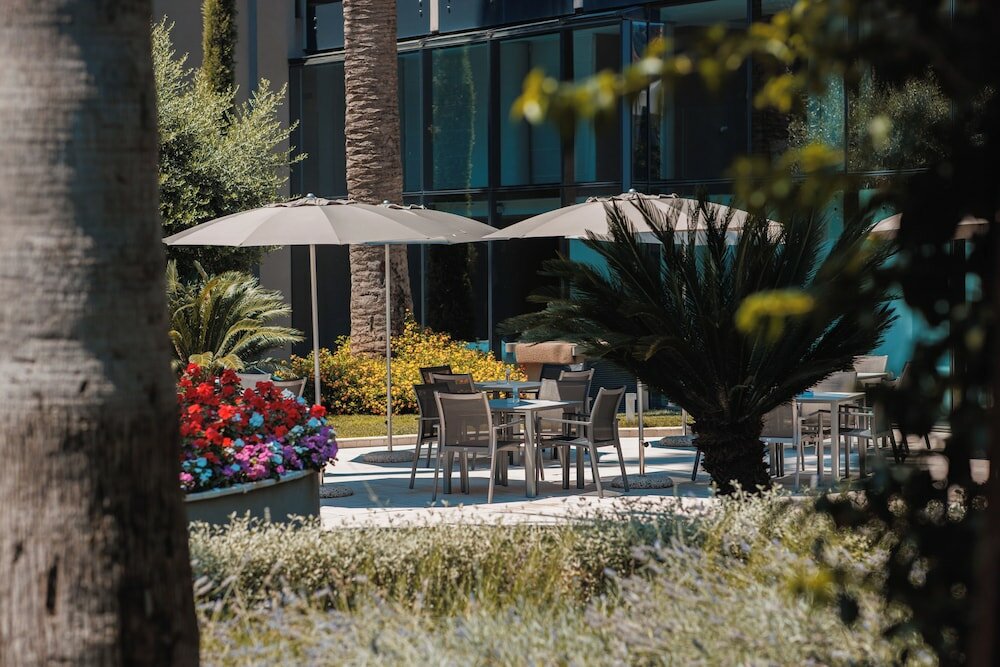 Фото Palmon Bay Hotel & SPA