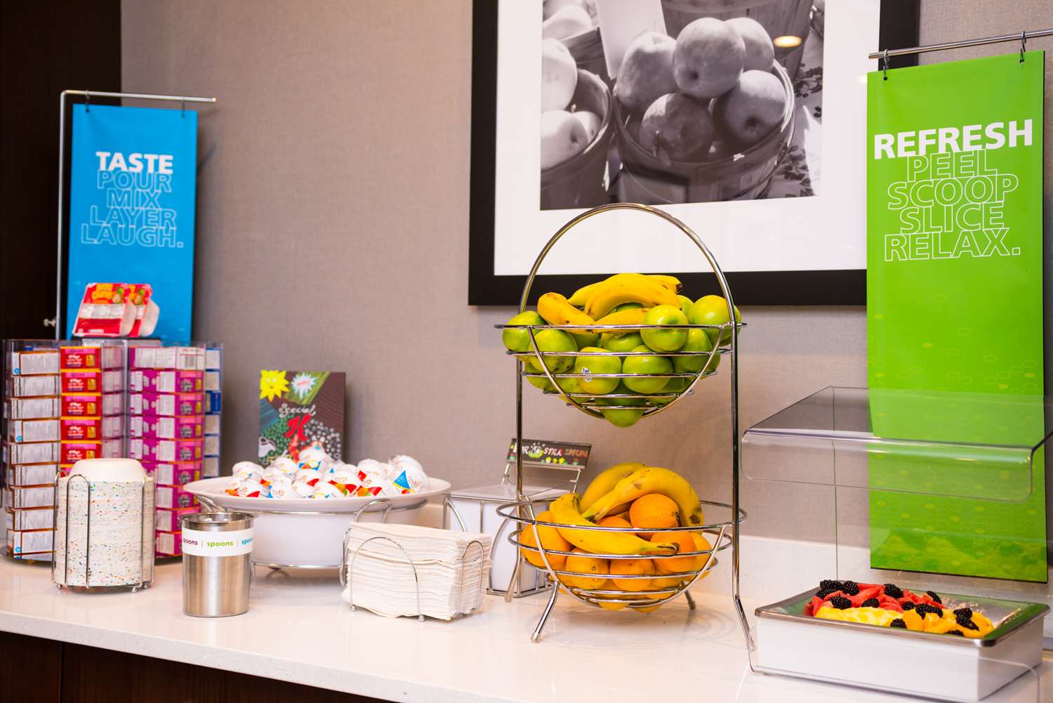 Фото Homewood Suites by Hilton Grand Rapids Downtown