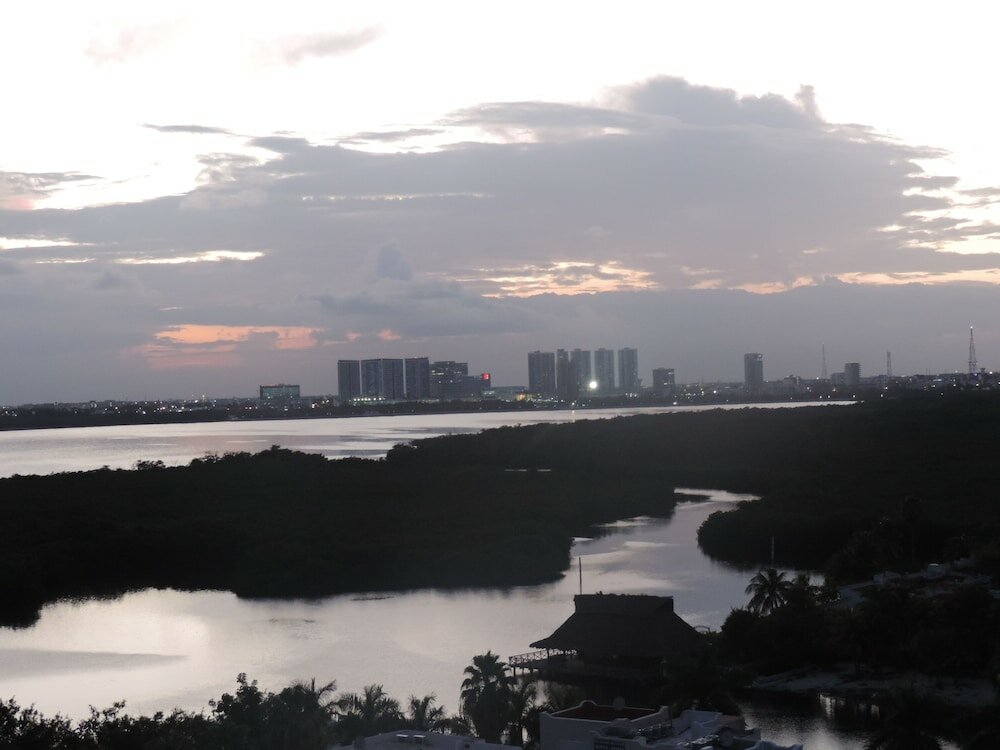 Фото Calypso Hotel Cancun