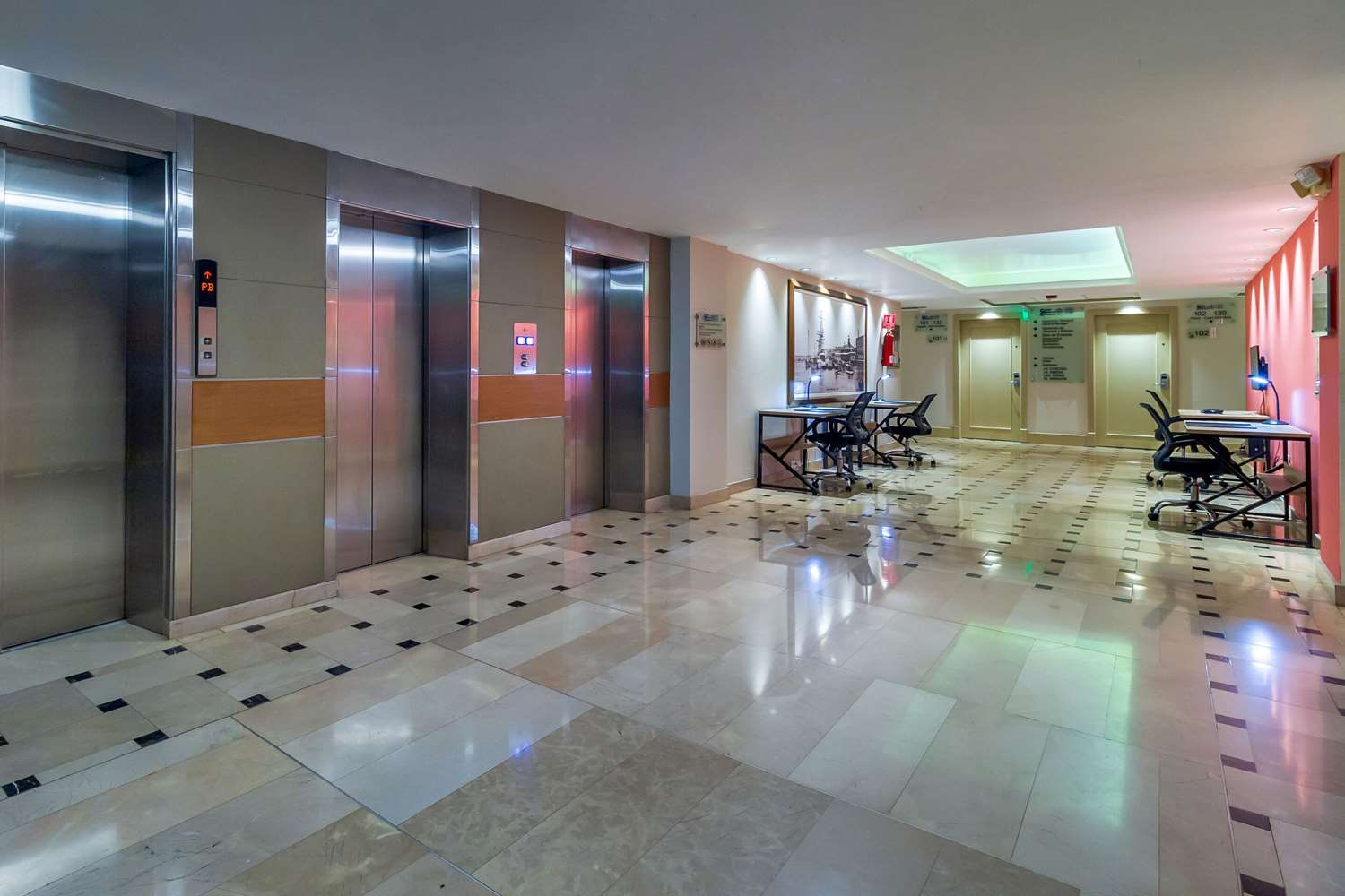 Фото Grand Hotel Guayaquil, Ascend Hotel Collection