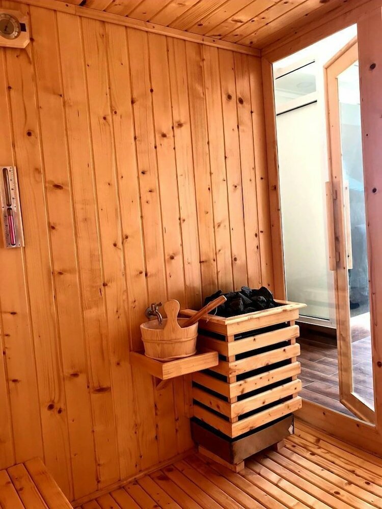 Фото Lotus Garden Resort