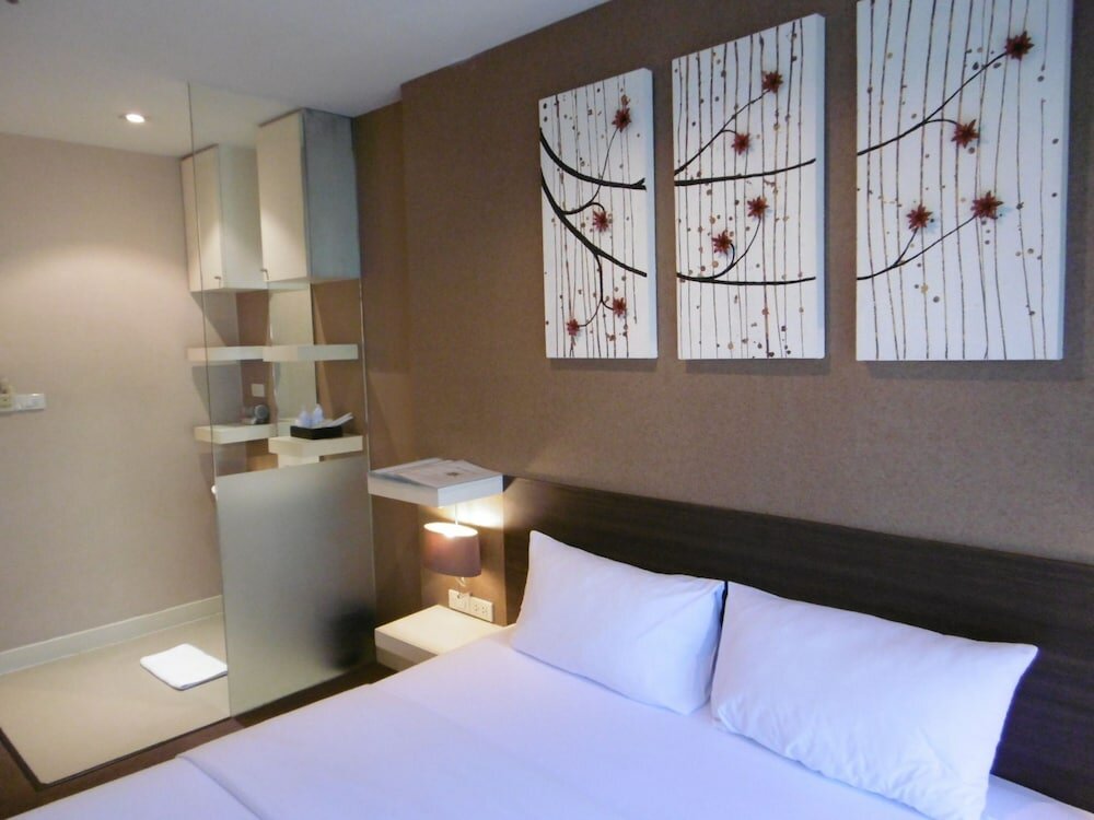 Фото The Green Bells New Petchburi