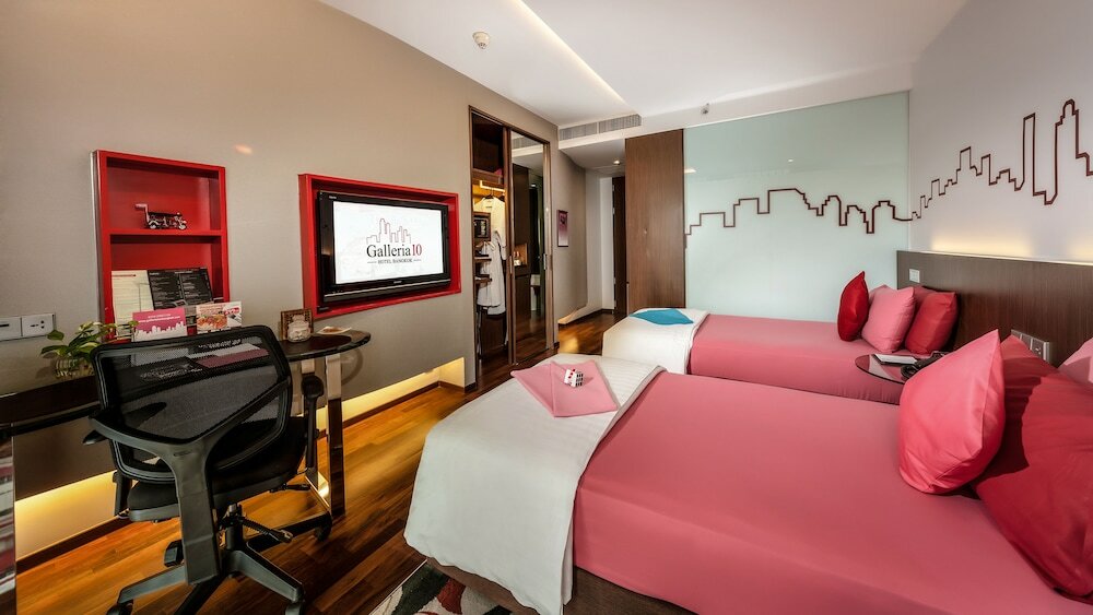 Фото Galleria 10 Hotel Bangkok by Compass Hospitality