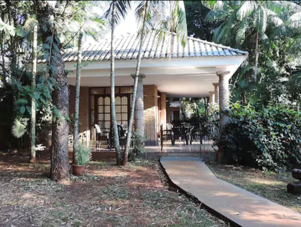 Фото Bagu Iguazú Hotel el Leñador