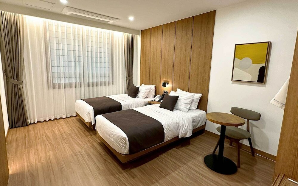 Фото Commodore Hotel Pohang